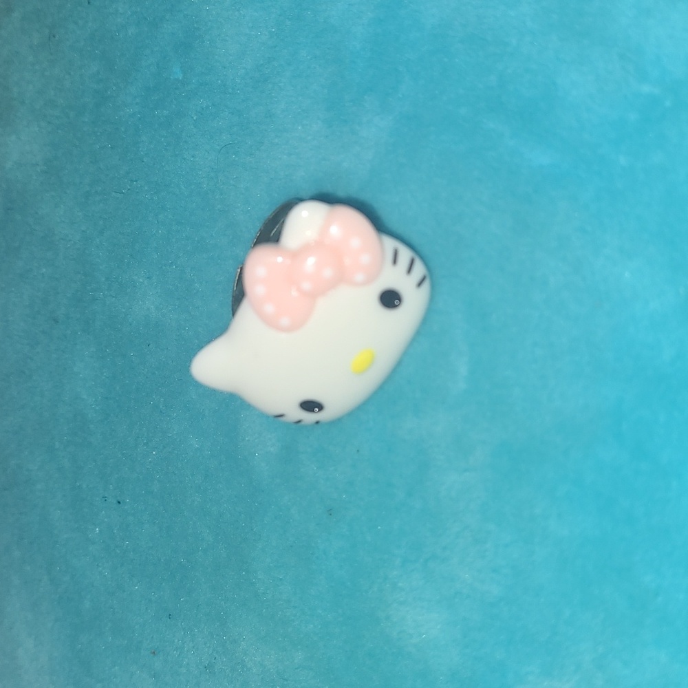 Hello Kitty Adjustable Ring - Picture 10 of 11